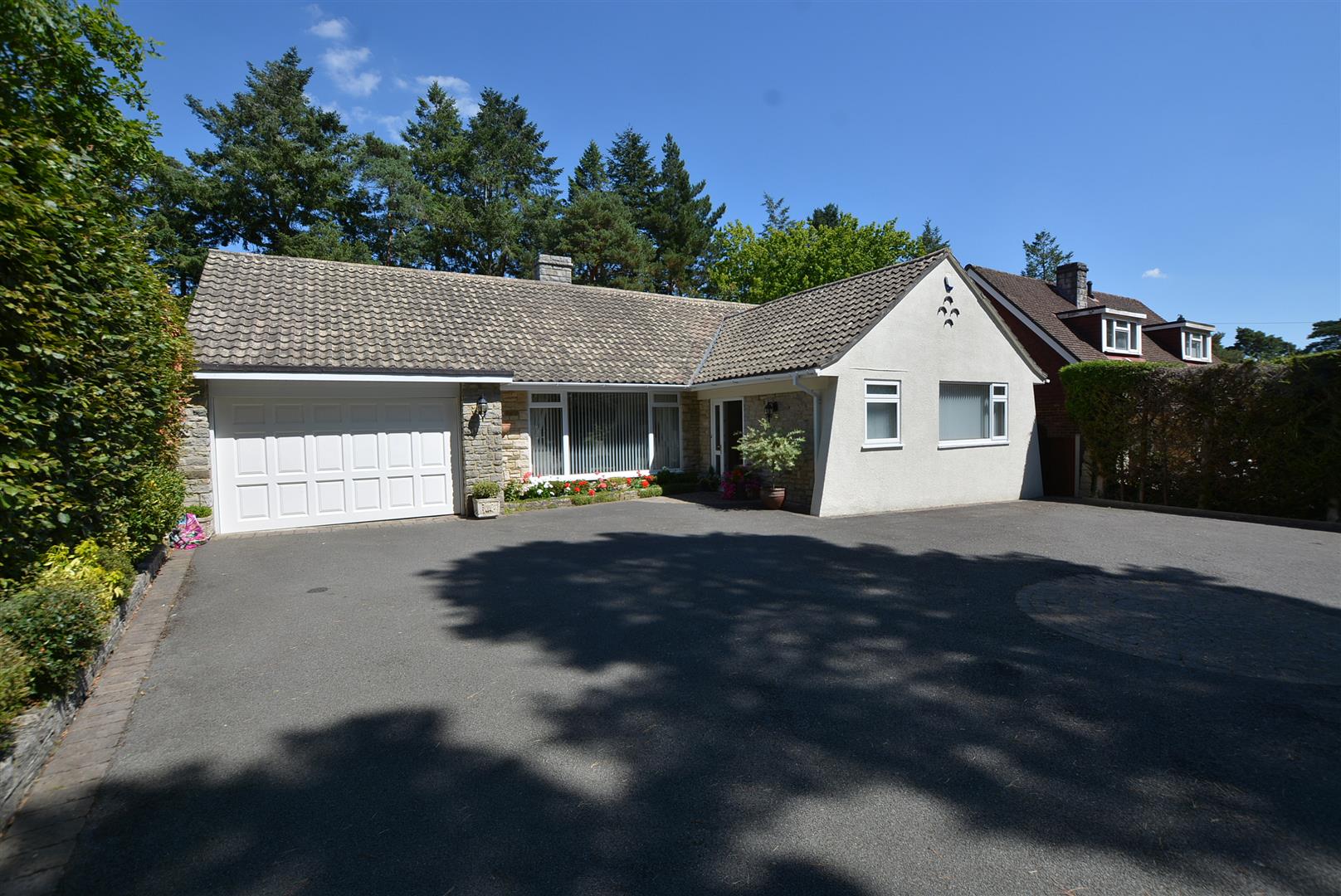 New Road, Ferndown Edwards Estate Agents