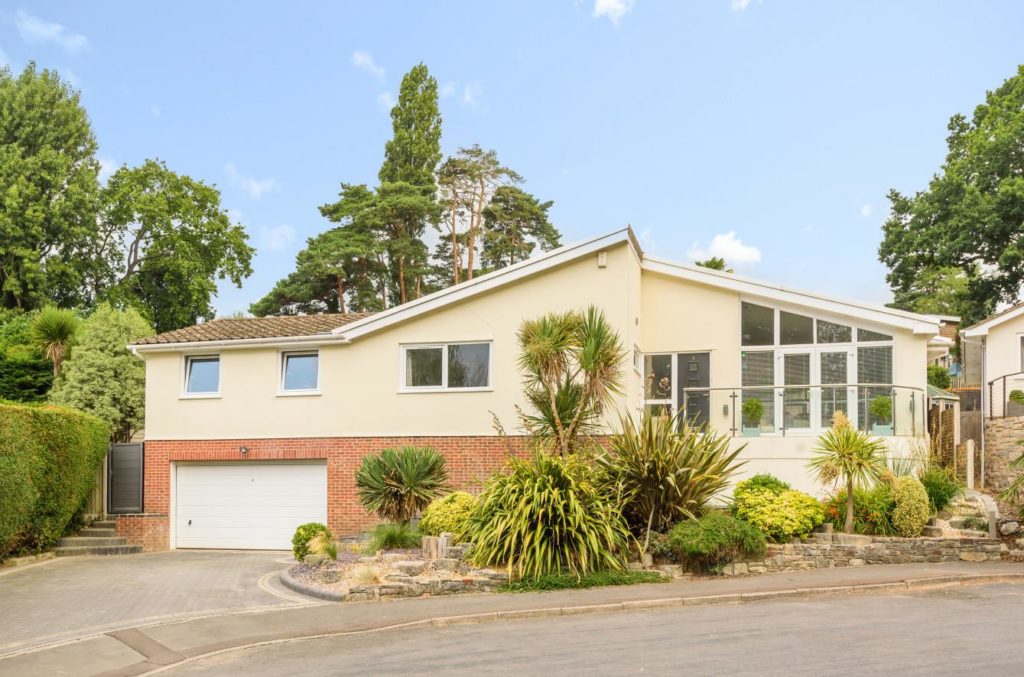 Ashmeads Way, Wimborne Edwards Estate Agents