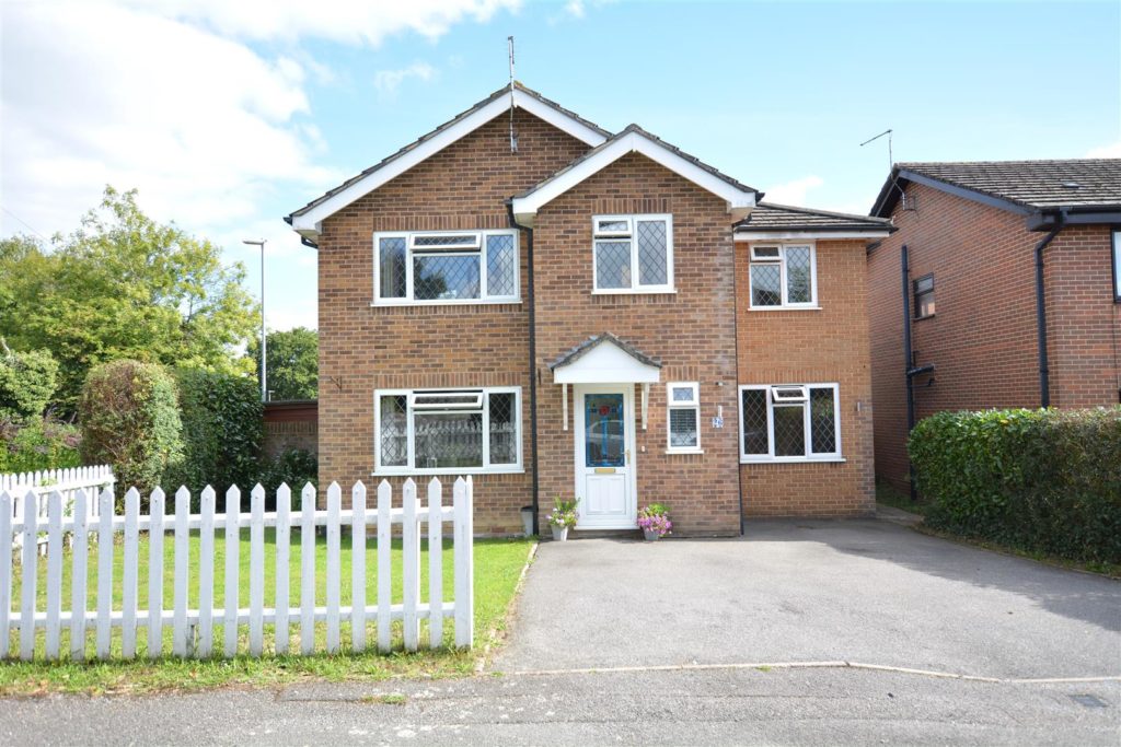 Keswick Way, Verwood Edwards Estate Agents