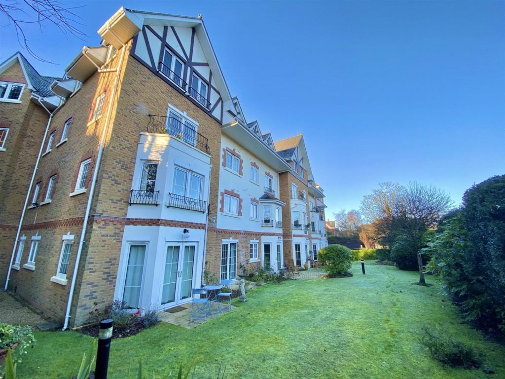 Dean Park/Landsowne, Bournemouth, BH1