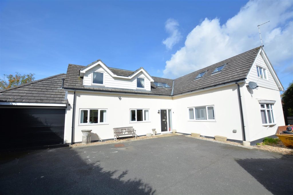 Manor Lane, Verwood Edwards Estate Agents