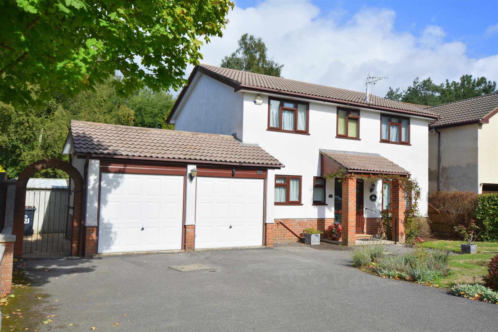 Cedar Way, Ferndown Edwards Estate Agents