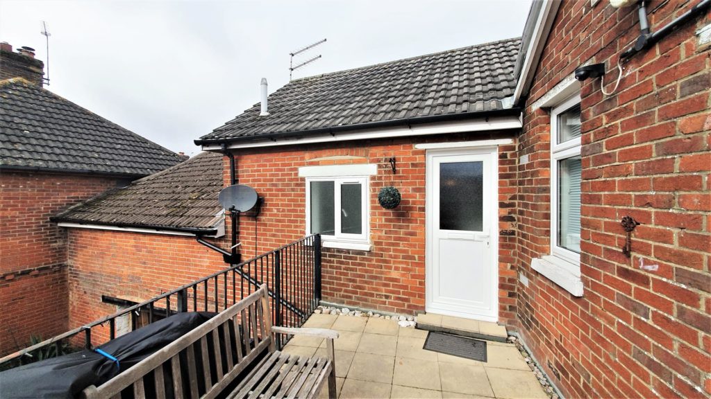 Grove Road, Wimborne, BH21 Edwards Estate Agents