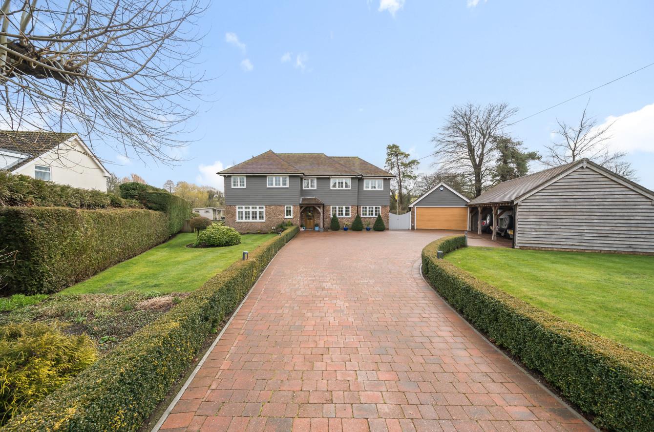 Tarrant Keyneston, Blandford Forum Edwards Estate Agents