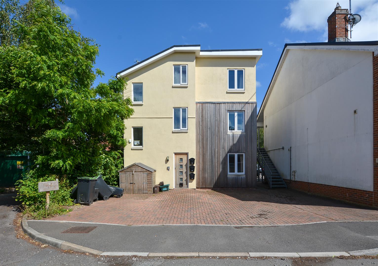 The Mole, 9 Crane Drive Edwards Estate Agents