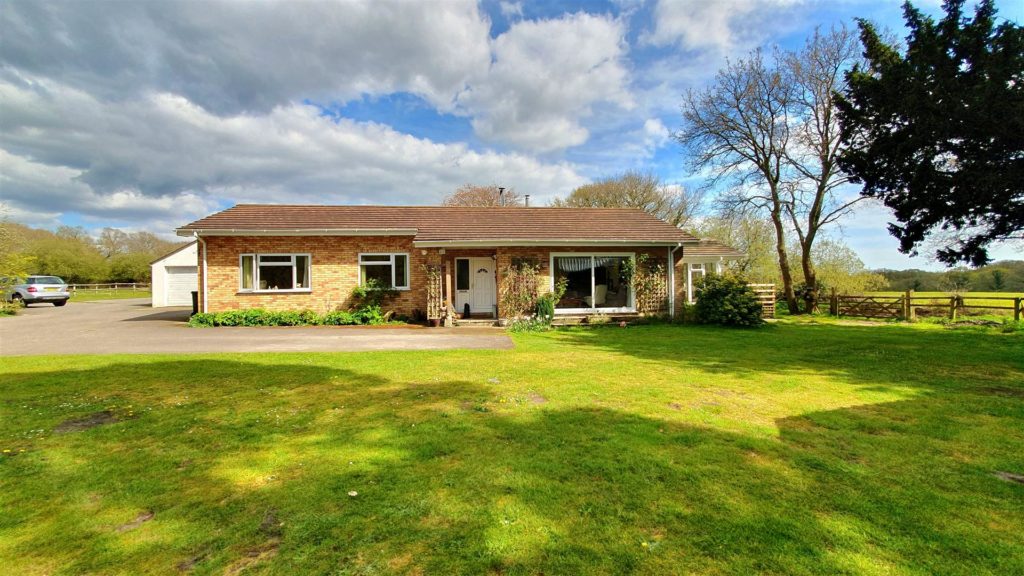 Horton Way, Verwood, Dorset Edwards Estate Agents