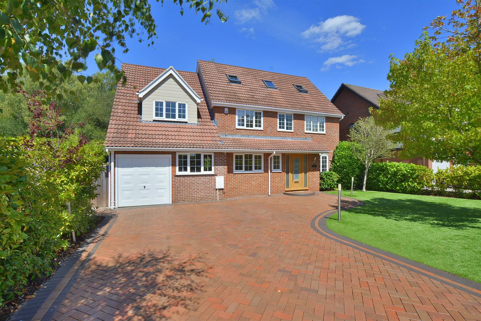 Cedar Way, Ferndown Edwards Estate Agents