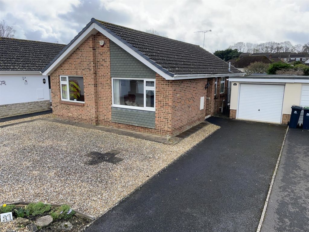 Leeson Drive, Ferndown Edwards Estate Agents