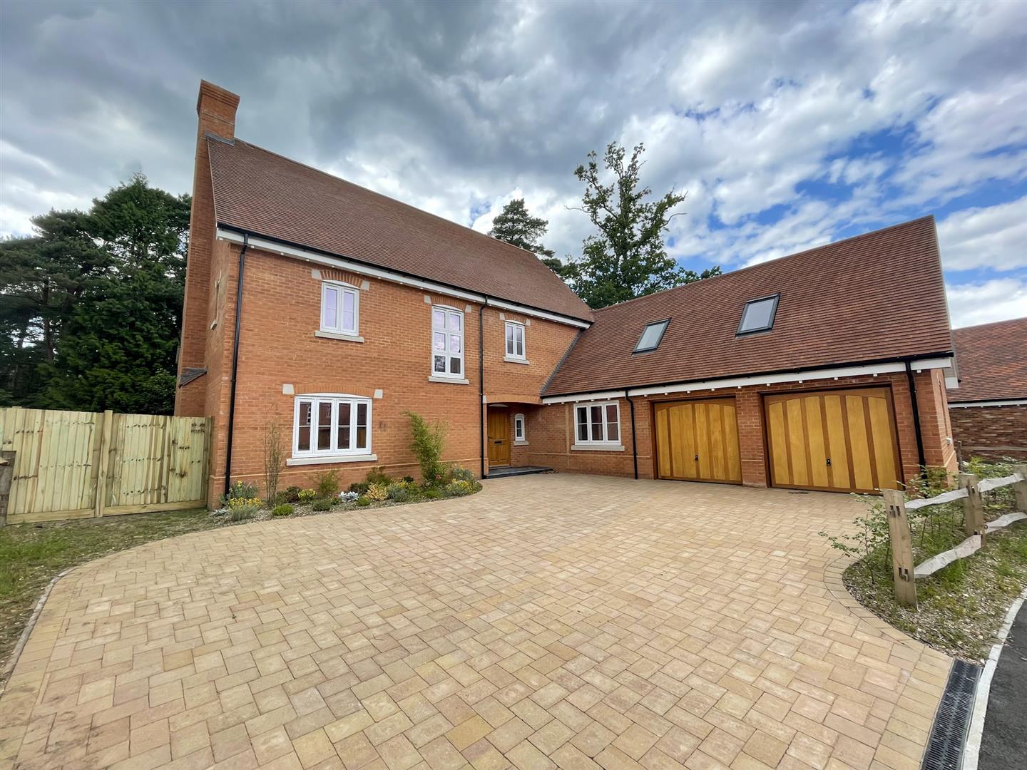 Badgers Walk, Ferndown Edwards Estate Agents