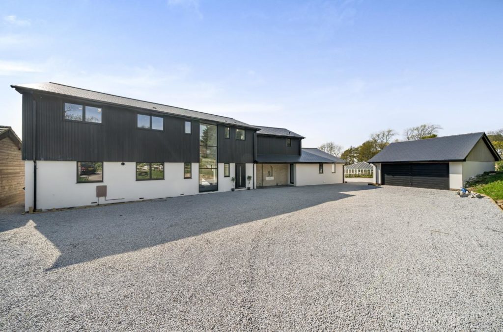 Jennys Lane, Lytchett Matravers, Poole, BH16