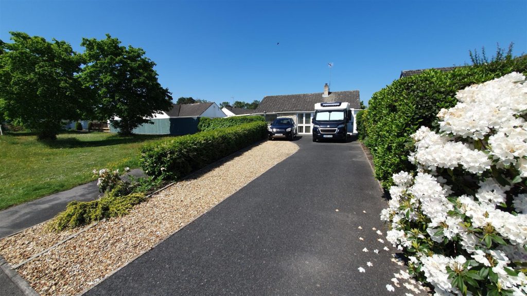 Uplands Road, West Moors, Ferndown Edwards Estate Agents