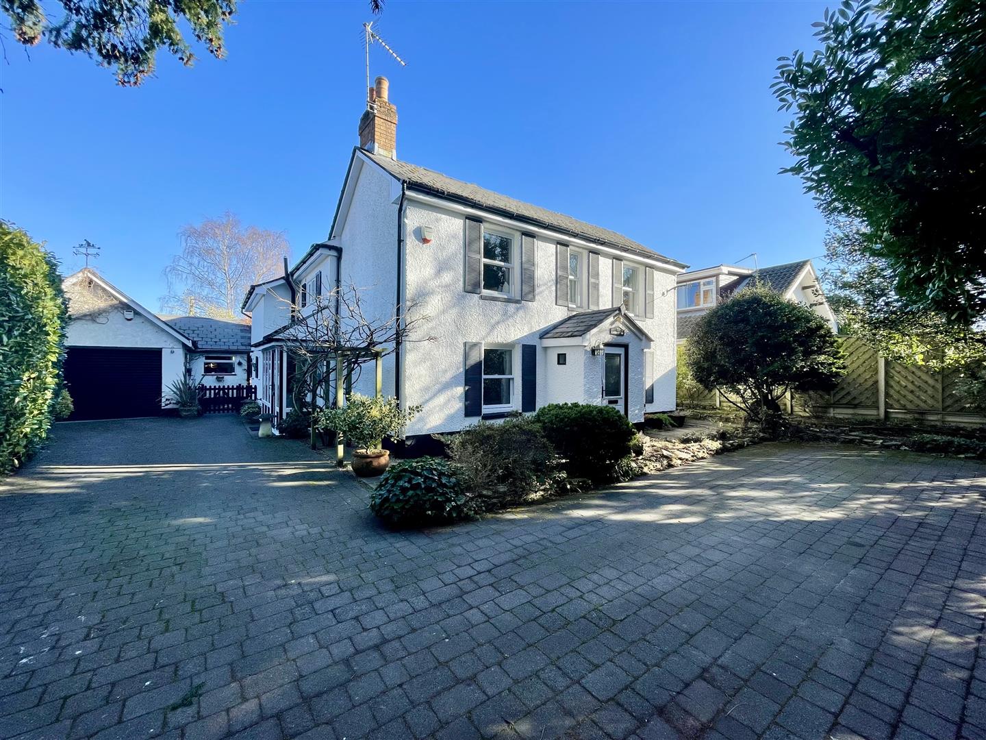 Church Road, Ferndown Edwards Estate Agents