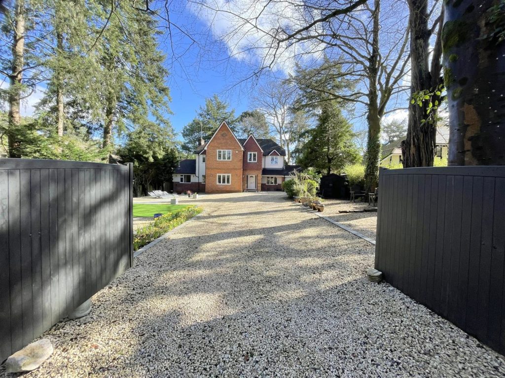 Property Search Edwards Estate Agents