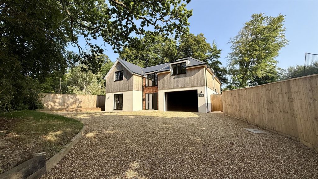 North Leigh Lane, Wimborne