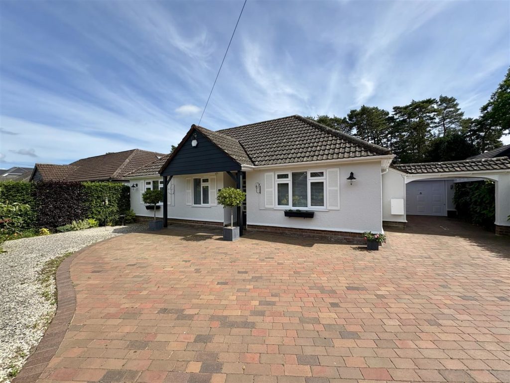 Glendale Avenue, Ferndown