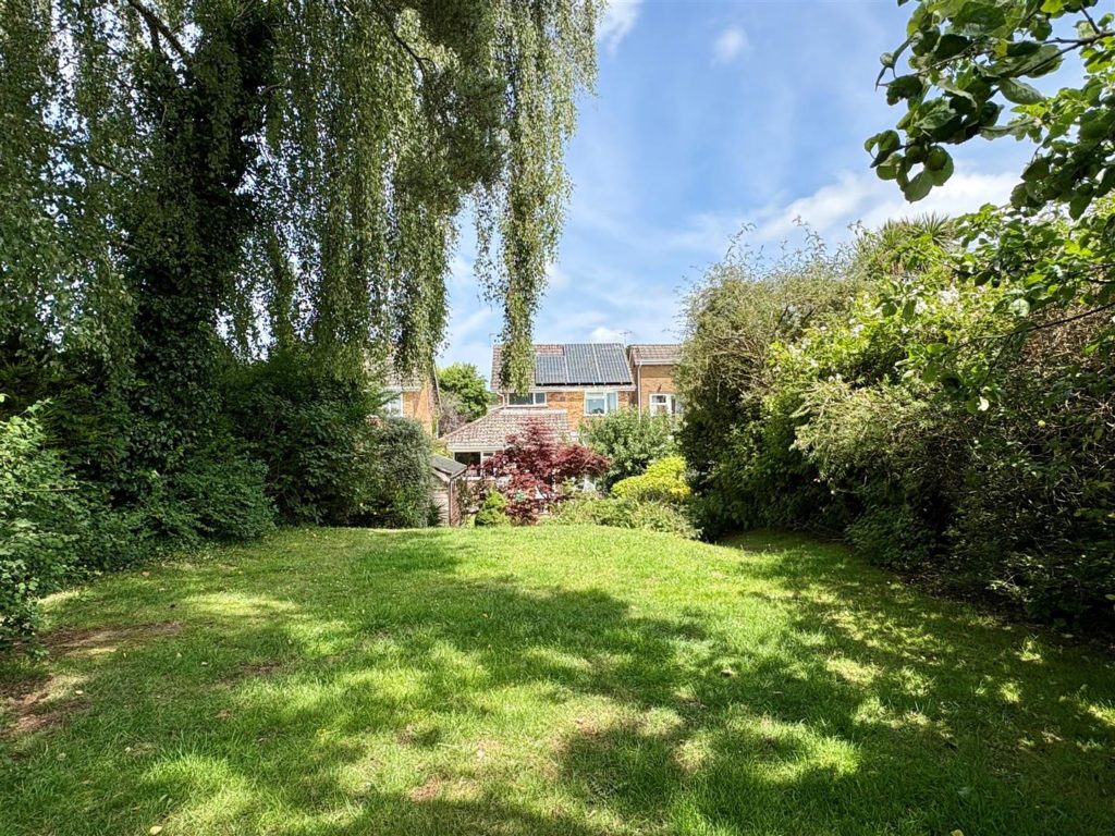Cutlers Place,, Colehill, Wimborne