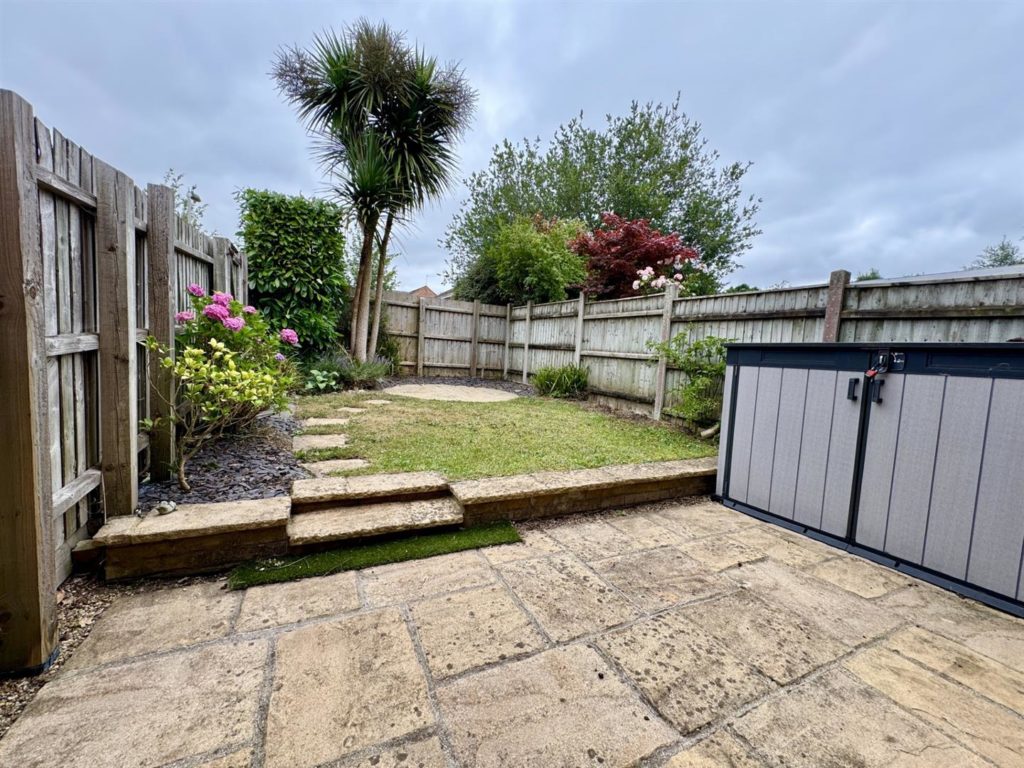 Woodland Close, Verwood