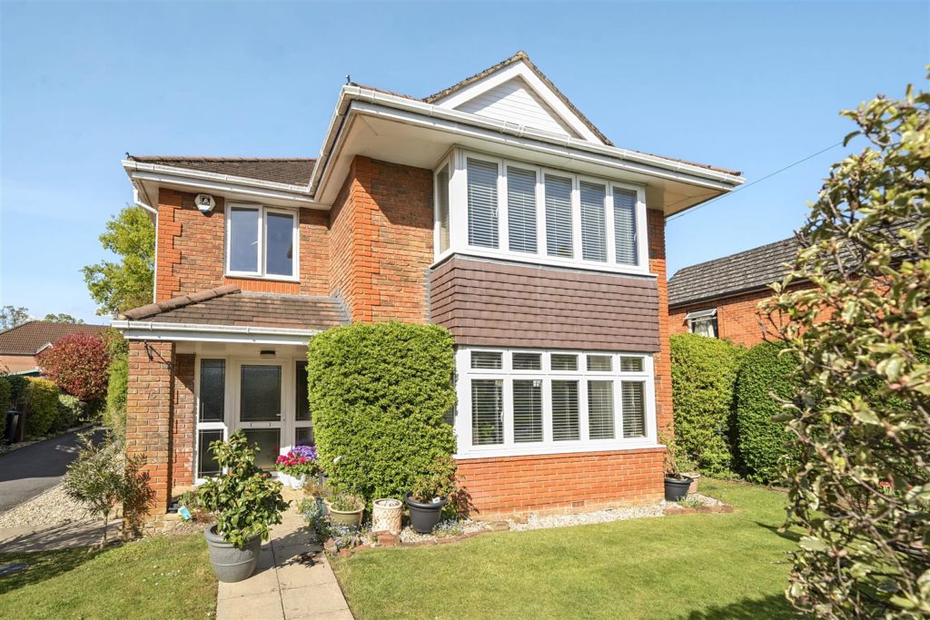 Ringwood Road, Verwood