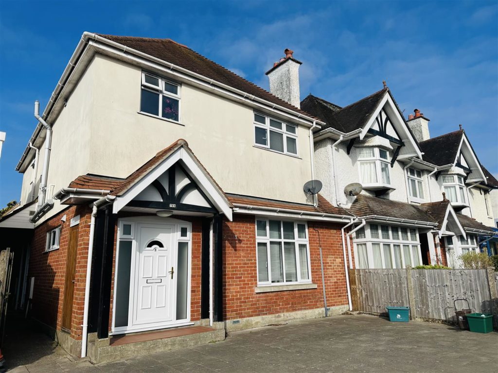 Station Road, West Moors, Ferndown