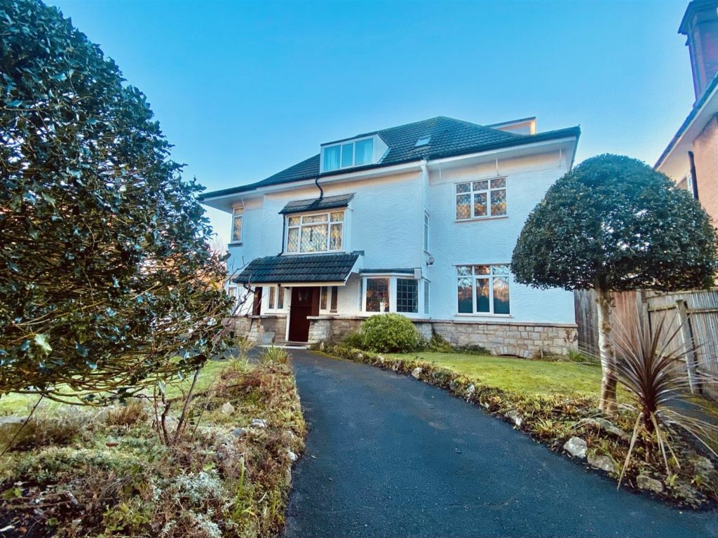 Queens Park, Bournemouth, Dorset, BH8