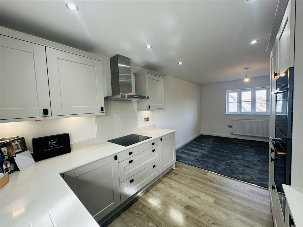 Saxondale Gardens, Leigh Road, Wimborne