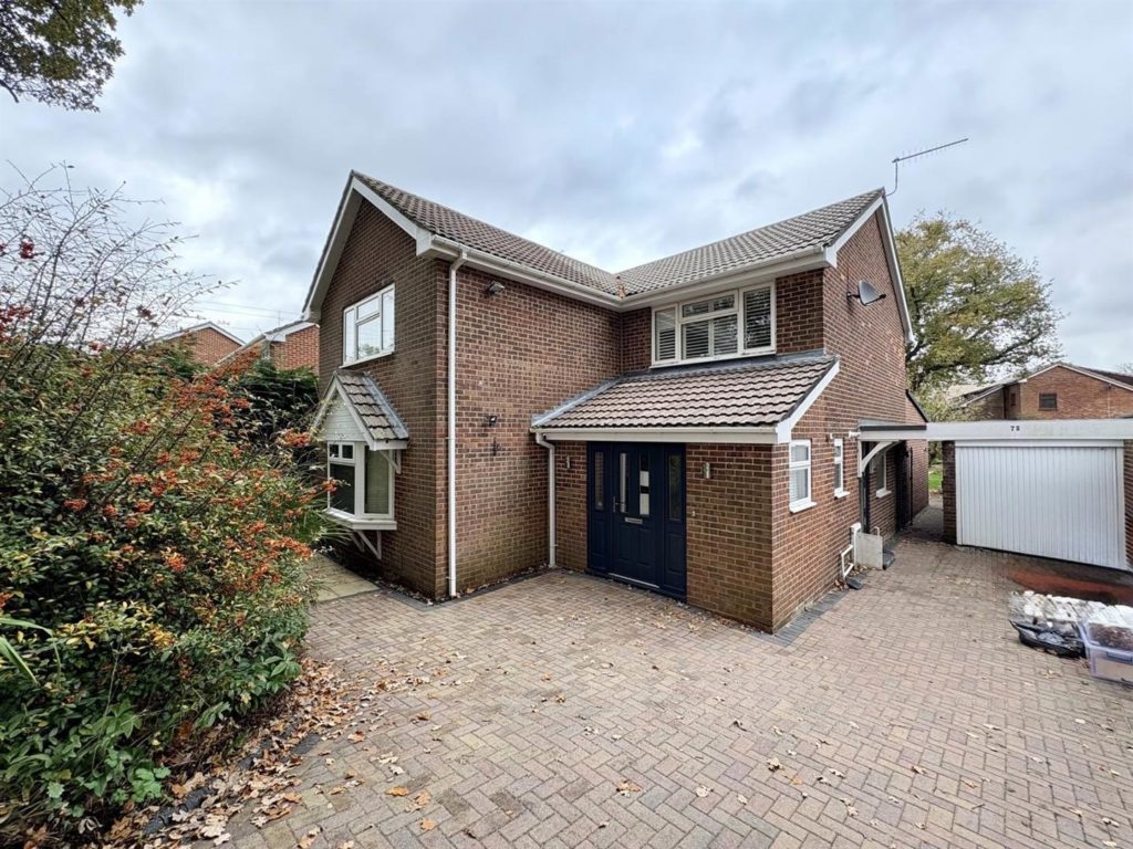 Dewlands Way, Verwood