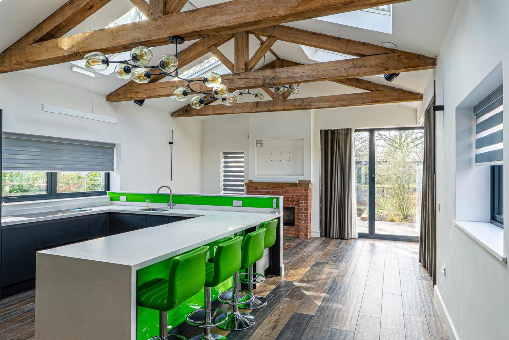 Angel Lane, Ferndown