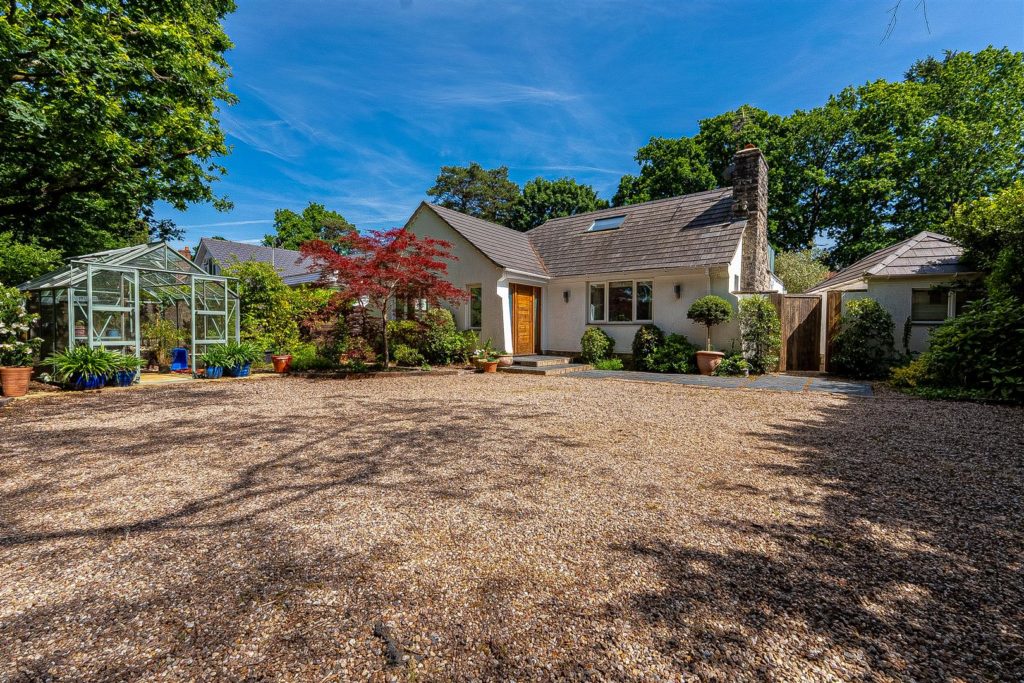 Glenwood Road, West Moors, Ferndown