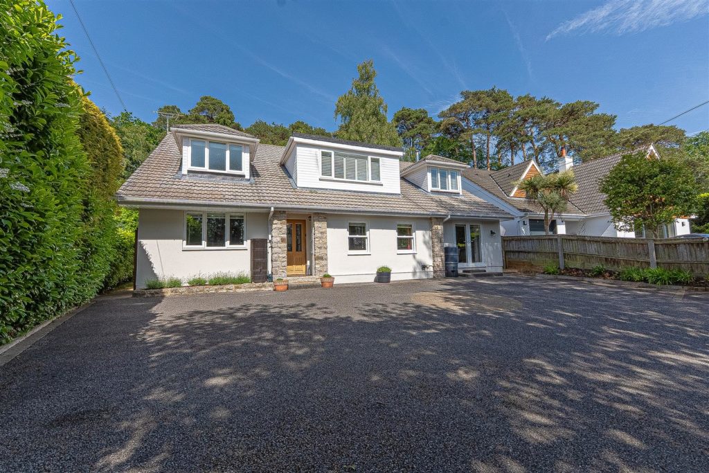 Lower Golf Links Road, Broadstone