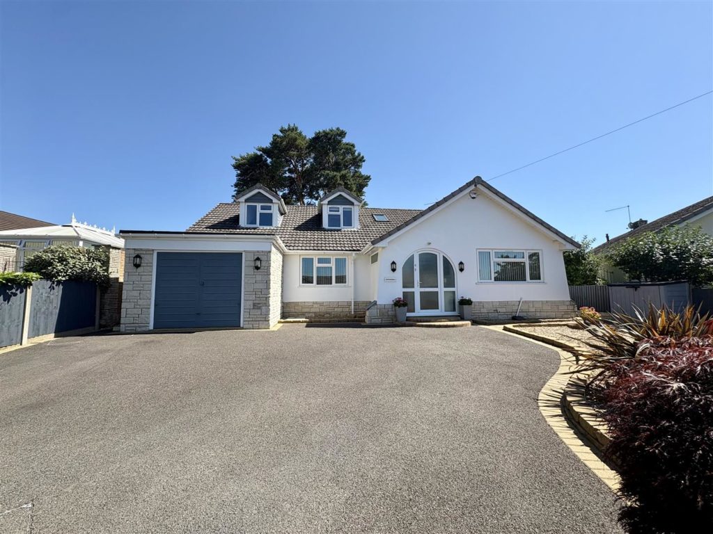Wincombe Close, Ferndown