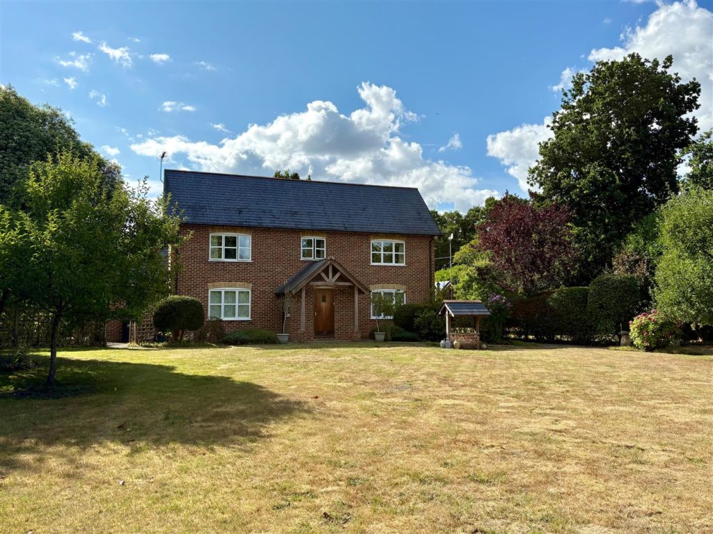 Forge Lane, Verwood